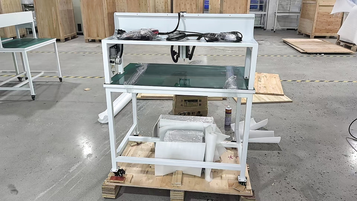 Gantry spot welding machine prepared on pallet before wooden case packing