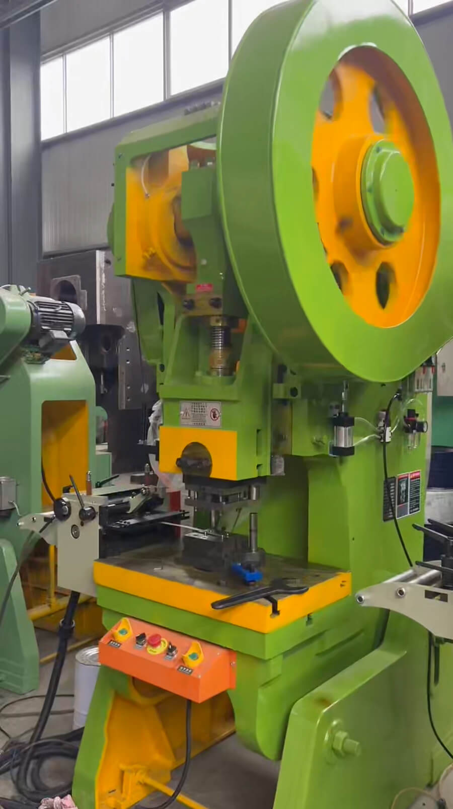 Complete front view of 63T battery busbar punching machine for India shipment