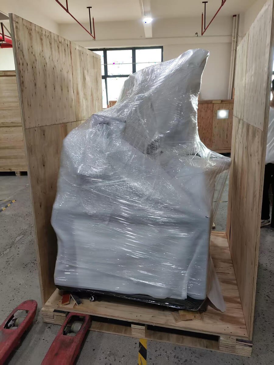 Protective packing for XWELL XW-LCA laser cleaning machine before shipment to India